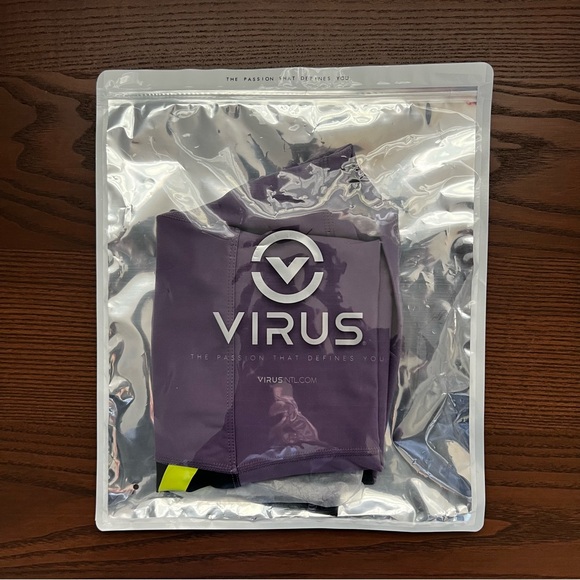Virus International Box Tech Shorts - Picture 3 of 6